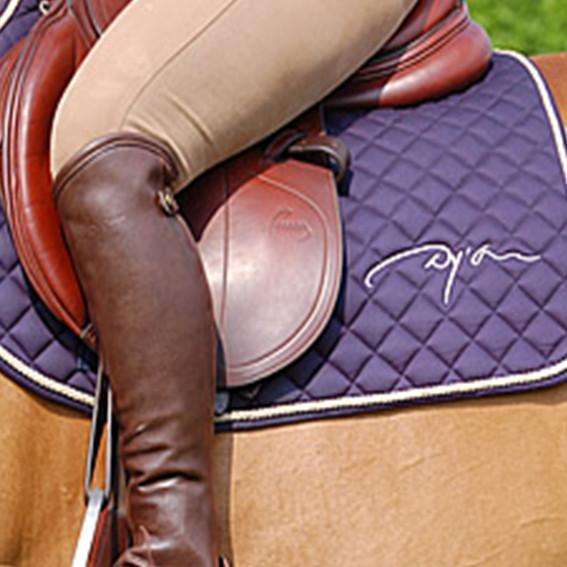 Dy'on Saddle Pad