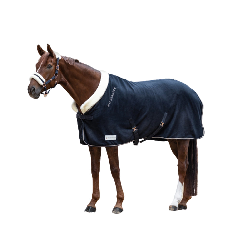 MODERN ROSÉ FLEECE RUG by Waldhausen